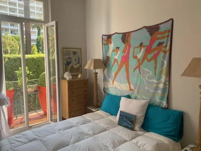 Cannes Duplex Croisette Festival 5 Et 6 Voyageurs