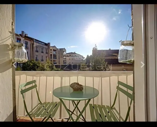 Cannes Duplex Croisette Festival 5 Et 6 Voyageurs